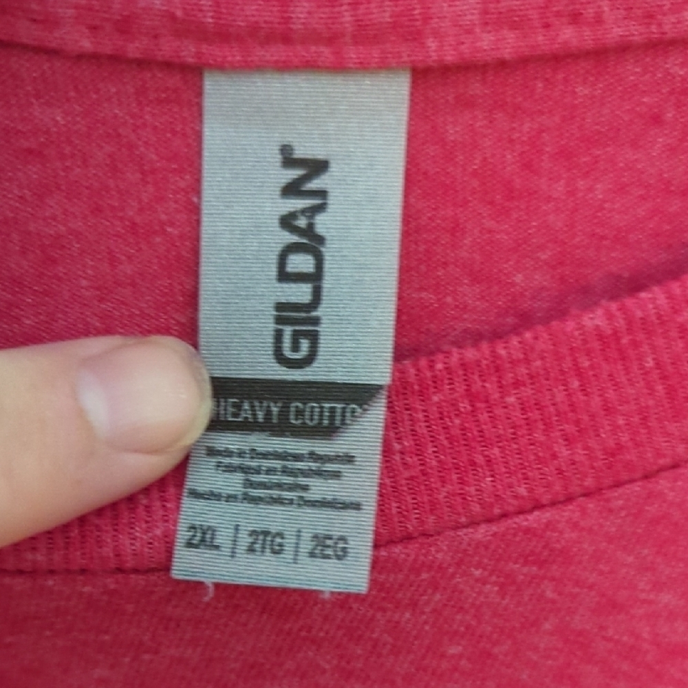 Gildan Red Short Sleeve Tee, Poconos Mountain - Picture 3 of 6
